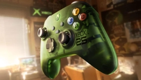 Xbox新CEO Asha Sharma向FanFest参与者免费赠送25周年纪念主机