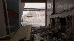废弃地下通道 Trashed Underpass