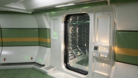 外星隔离医疗设施软垫墙壁房间 Alien Isolation Medical Facility Padded Walls Room